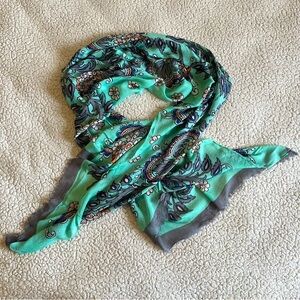 Vera Bradley Mint Green Paisley Floral Scarf – Boho Chic‎ – 68" x 27"